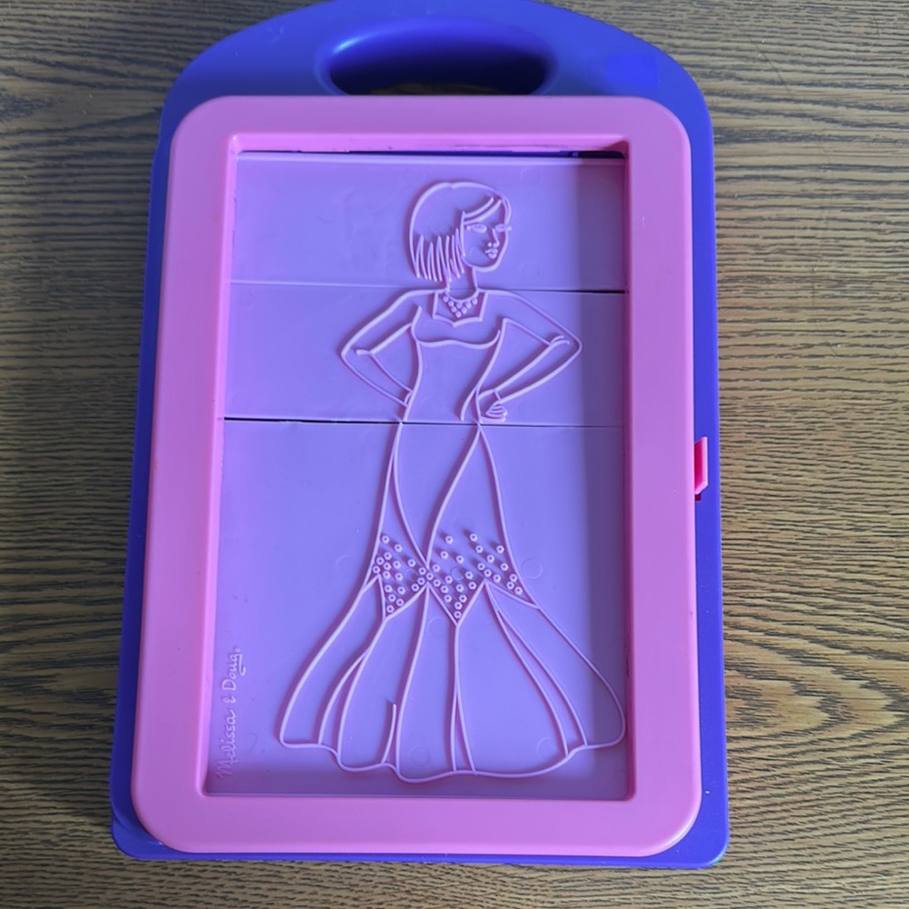 Doll rubbing craft